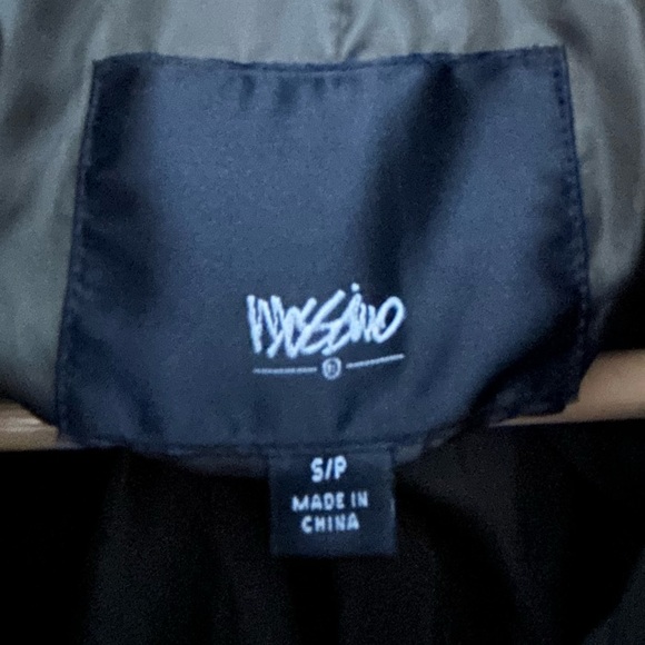 Mossimo Women’s Olive Green Puffer Coat w/ Multi-Way Collar - Picture 7 of 9